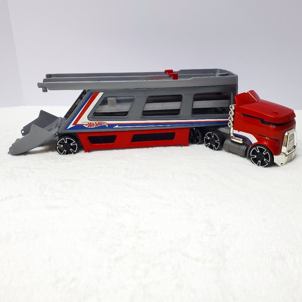 Red Grey Hot Wheel Truck Hauler & Launcher Vehicle